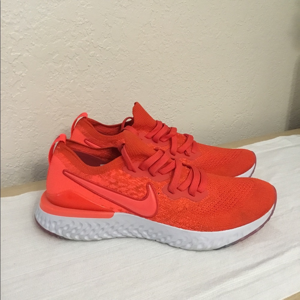 Nike Epic React Flyknit 2 men’s Chile red size 11